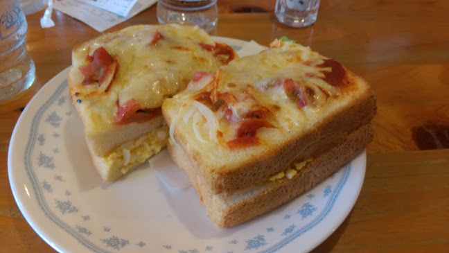 Comentarii opinii despre コメダ珈琲店 掛川宮脇店