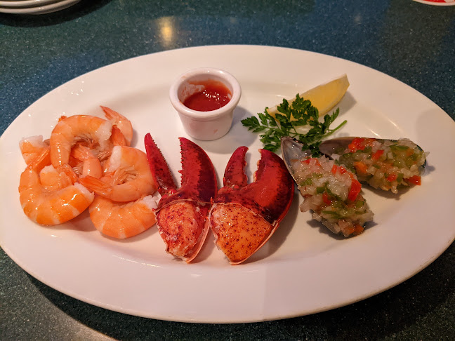 Opinii despre レッドロブスター 逗子店 în 逗子市 - 飲食業