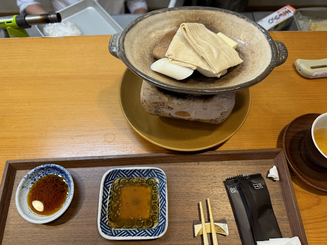 京ゆば処静家 二条城店 - 飲食業