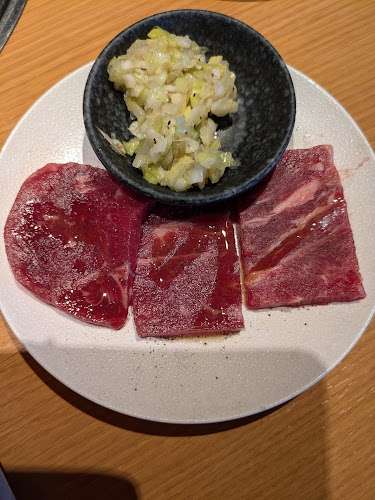Opinii despre 焼肉きんぐ 津上浜店 în 津市 - 飲食業