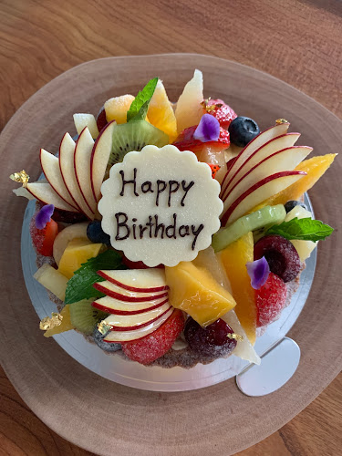 Opinii despre パティスリーオーセンティック în 神戸市 - 飲食業