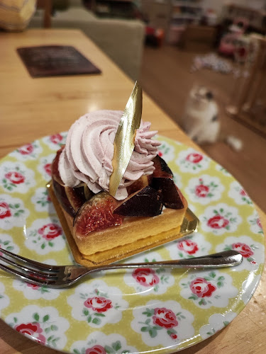 Comentarii opinii despre ラトリエ ドゥ アンティーク