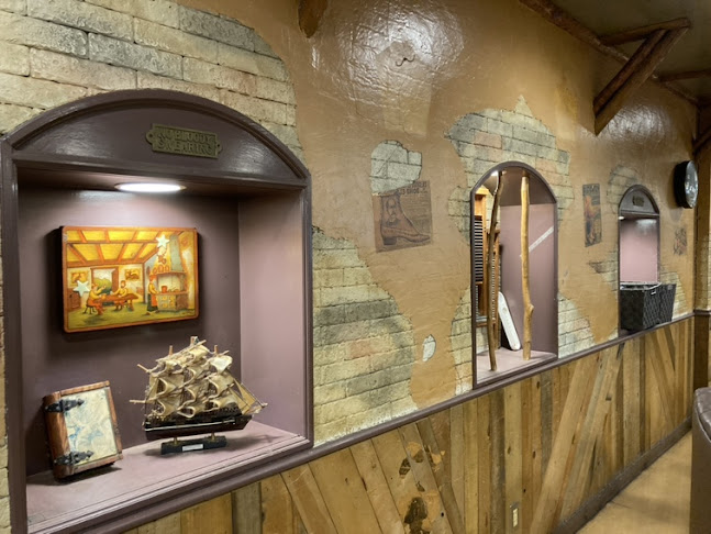 びっくりドンキー 大通地下店 - 飲食業