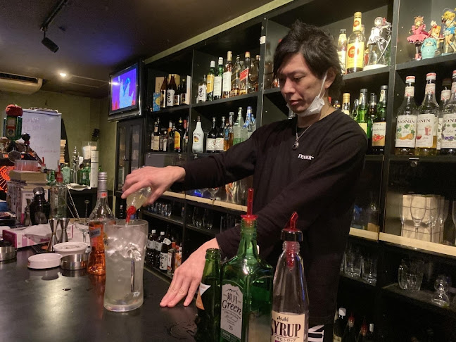 PUBLICHOUSE TENDER - 飲食業