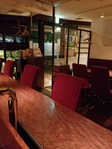 Comentarii opinii despre wine bar Cave de TAMURA