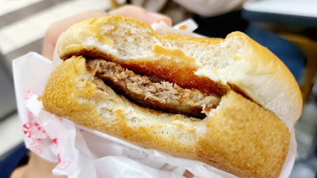 Opinii despre ロッテリア 尼崎アマドゥ店 în 尼崎市 - 飲食業