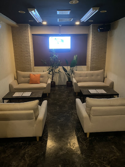 Shisha Bar CLOUD(シーシャバー クラウド）