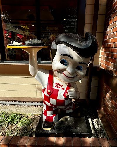 〒125-0063 東京都葛飾区白鳥４丁目１１−１９