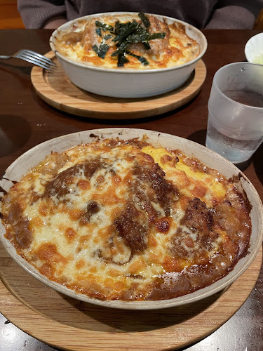 おしゃべりな亀 - 飲食業