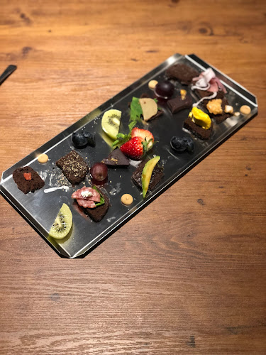 Comentarii opinii despre BONNEL HOUSE 中目黒店