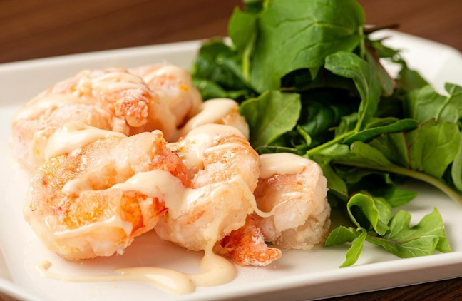 Comentarii opinii despre ROYAL