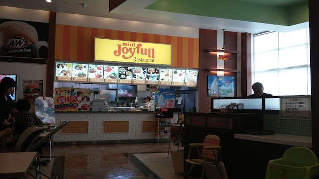 Comentarii opinii despre ミニジョイフル 経塚シティ店