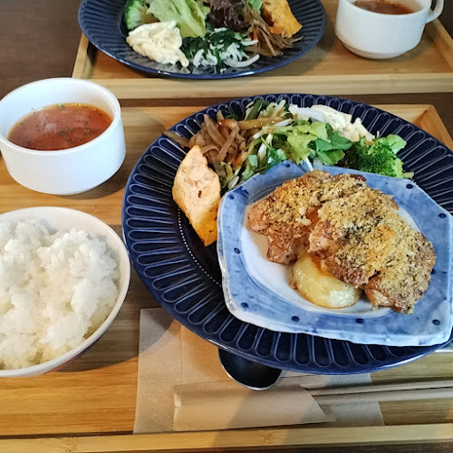 Opinii despre Sweets ＆ Bar BLUEMOON CAFE în 徳島市 - 飲食業