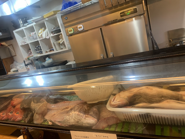 Opinii despre 海鮮処まるうえ în 名古屋市 - 飲食業