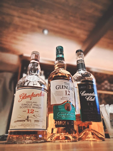 カフェとバー カリチータ