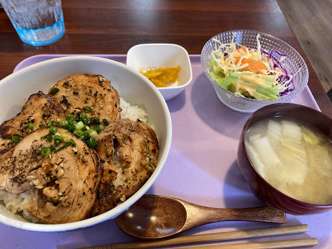 Opinii despre Cafe & Gohan COKOIRO（カフェ＆ごはんココイロ）西新井 în 足立区 - 飲食業