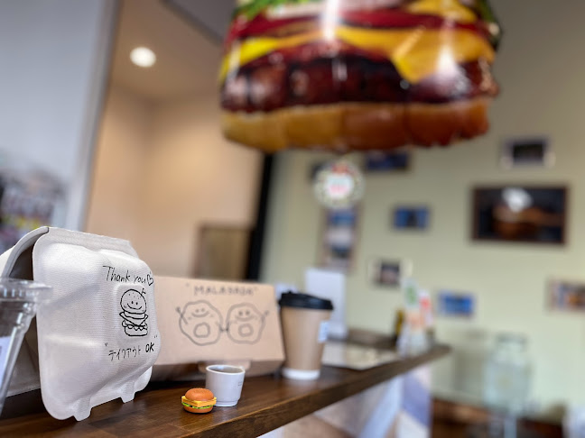 Opinii despre SOUTH SIDE BURGER（サウスサイドバーガー） în 田原本町 - 飲食業