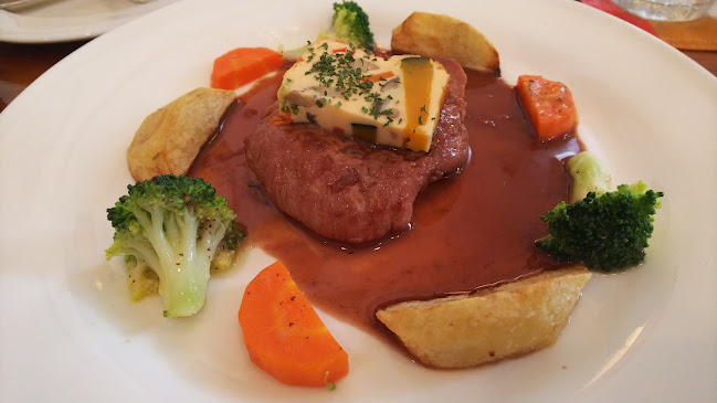 〒400-0306 山梨県南アルプス市小笠原２６８