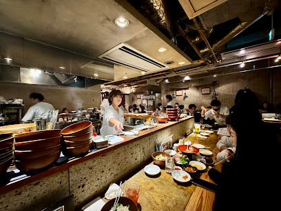 ビストロ 三十五段屋