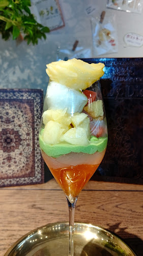 Comentarii opinii despre ドットカフェ