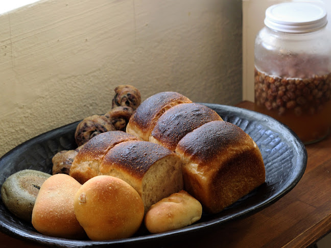 天然酵母 ひねもすぱん - 枚方市