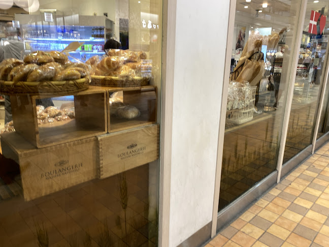 Comentarii opinii despre アンデルセン エキュート品川店