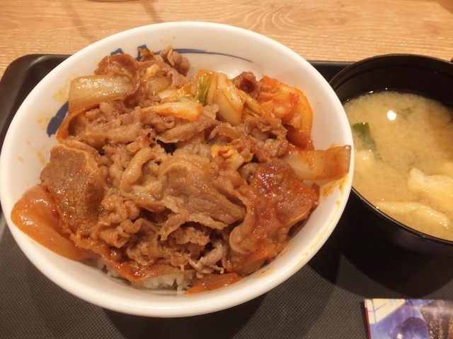 Comentarii opinii despre 松屋 蒲田西口店（マイカリー食堂併設）