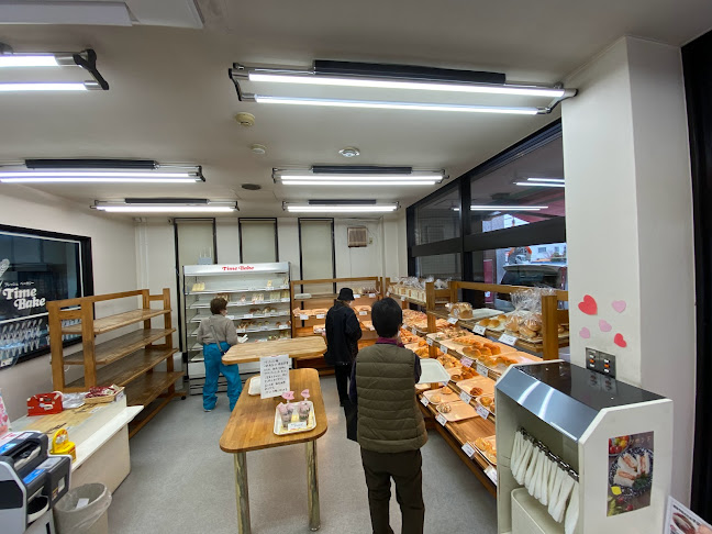 〒400-0026 山梨県甲府市塩部４丁目１０−７