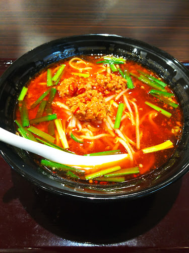 〒666-0033 兵庫県川西市栄町１６−６