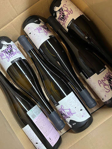 ワインショップマルコホール - 飲食業