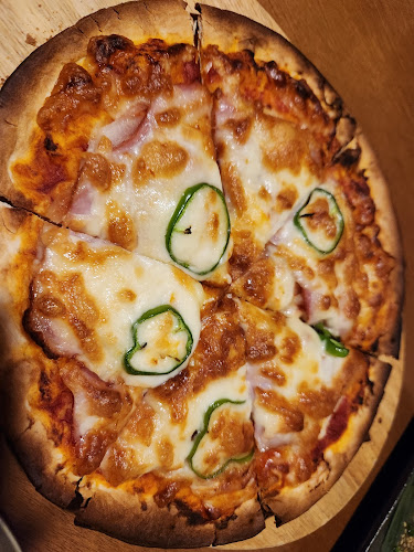 〒877-0044 大分県日田市隈１丁目４−３