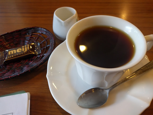 コーヒーハウス アロマ - 飲食業