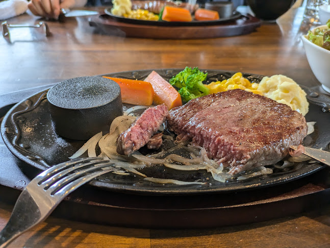 Opinii despre タックルステーキ小野路町店 în 町田市 - 飲食業