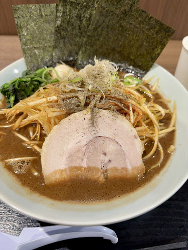 〒424-0302 静岡県静岡市清水区小河内８８５−１５ 駐車場