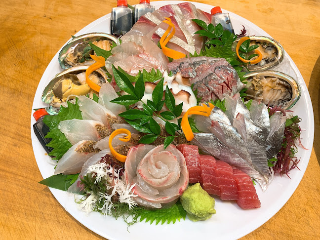 割烹すすきの - 飲食業