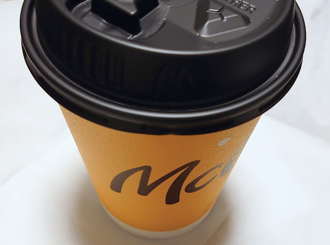 Opinii despre マクドナルド 九段下店 în 千代田区 - 飲食業