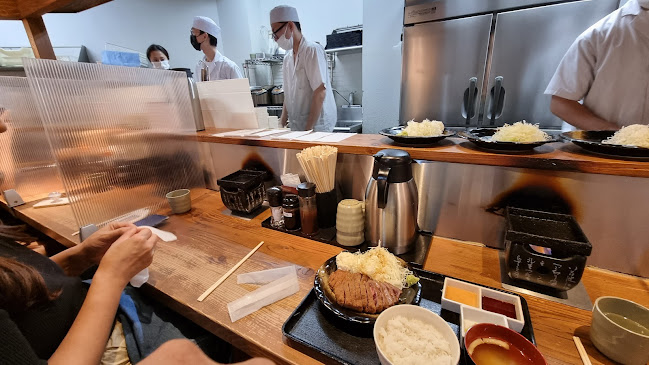 Opinii despre 牛かつ 冨田 în 大阪市 - 飲食業