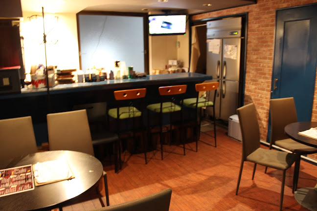 Opinii despre フルーツカクテル飲み放題専門店ホワイトスノウ în 松山市 - 飲食業