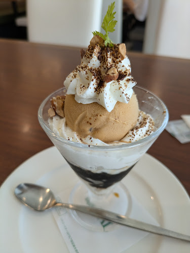 ロイヤルホスト橘通店