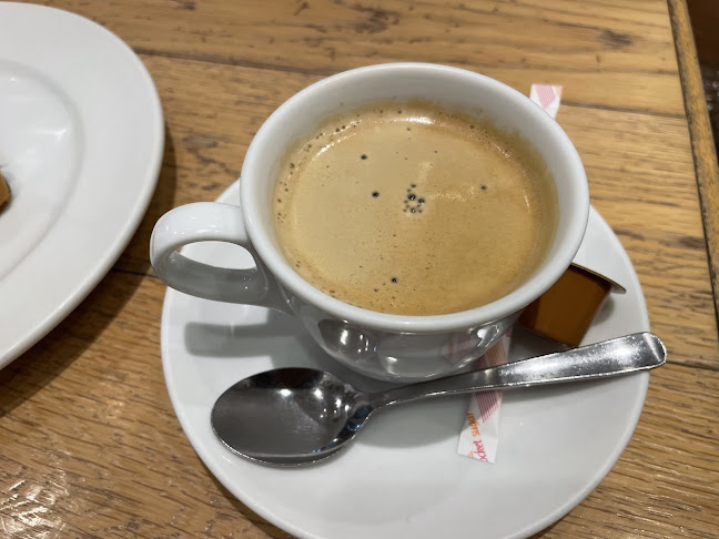 〒110-0005 東京都台東区上野７丁目１−１ JR 上野駅 構内