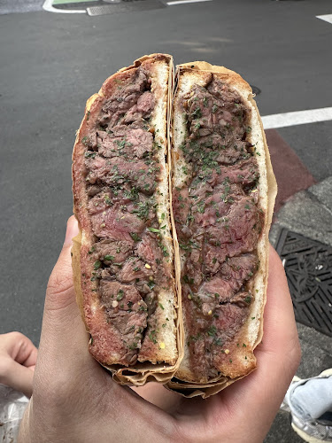 Opinii despre STABLER Shimokitazawa Meatsand în 世田谷区 - 飲食業