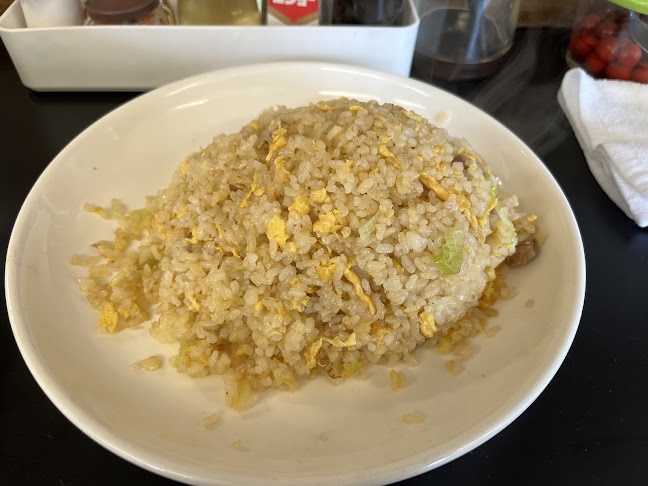 東明春 - 飲食業