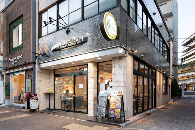 Cafe Dining&Bar FLAT カフェ ダイニングバー フラット