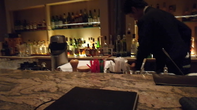 スカイラウンジ トップ・オブ・プリンス - 飲食業