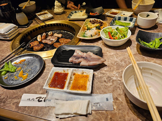 焼肉でん 堺店 - 飲食業