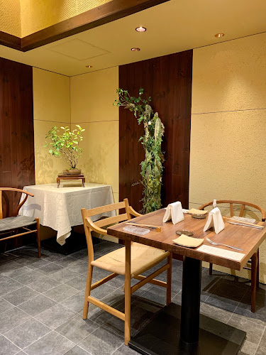 Opinii despre セルヴァッジョ în 名古屋市 - 飲食業