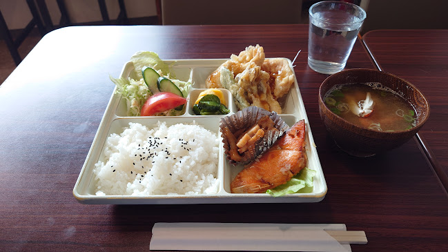 〒403-0005 山梨県富士吉田市上吉田２丁目７−３