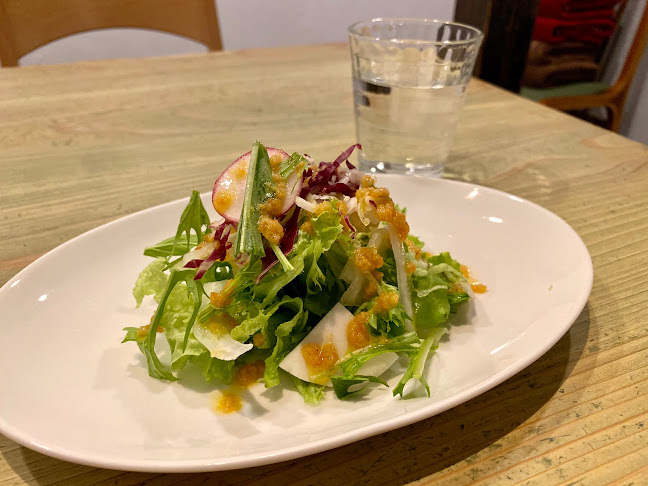 薪窯焼パンのサンドTIKU- - 飲食業