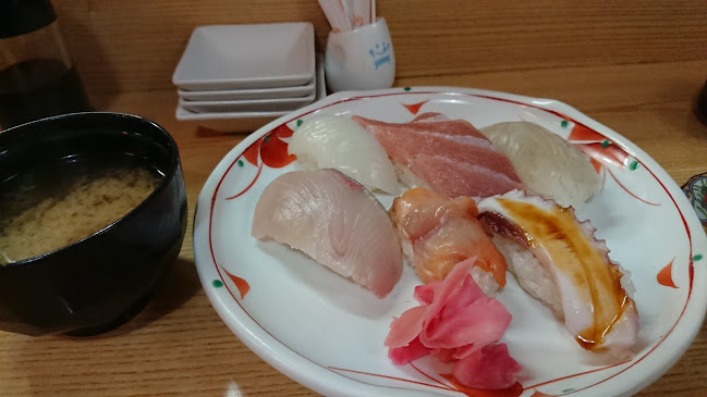 Opinii despre ほうせんか în 堺市 - 飲食業