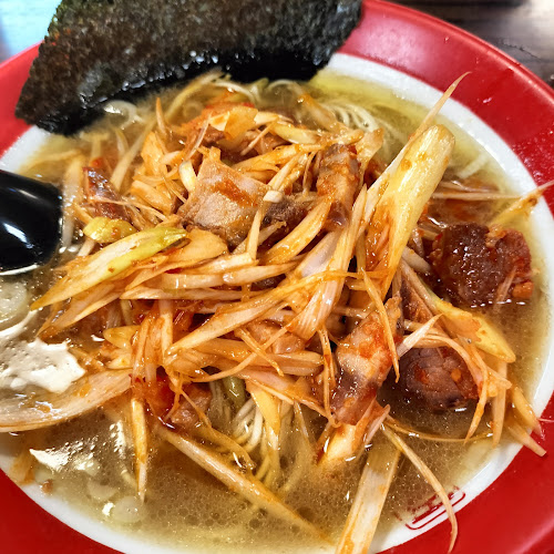 〒153-0042 東京都目黒区青葉台１丁目３０−６